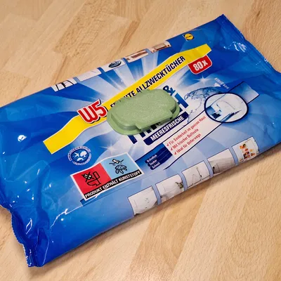 Nắp đậy khăn ướt dạng bật