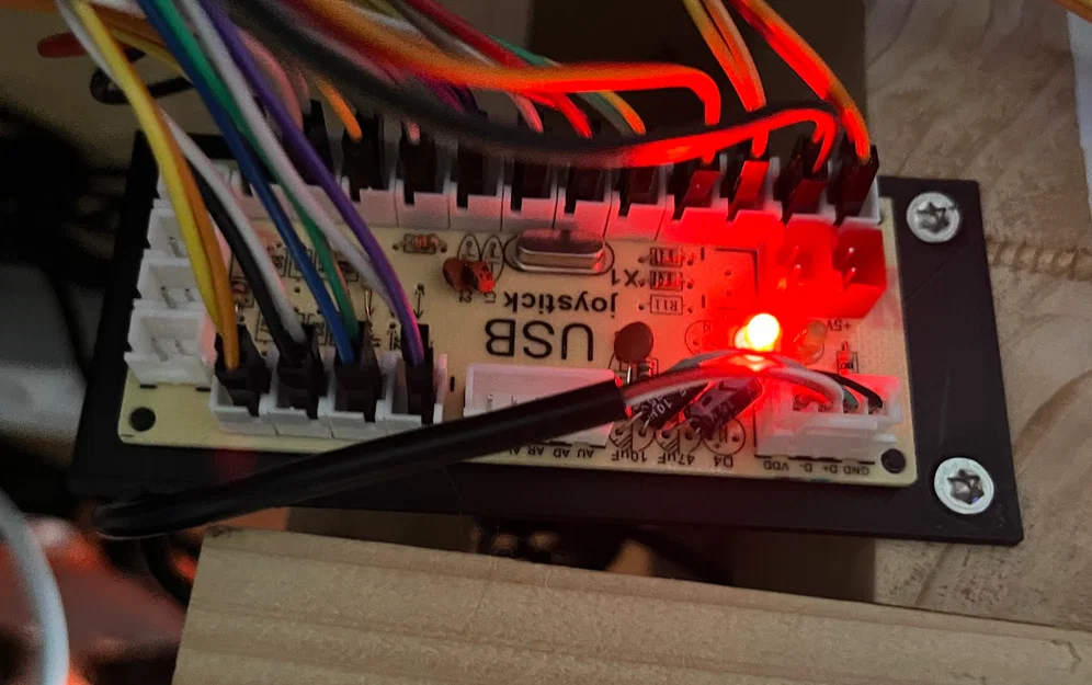 Giá Đỡ Bộ Điều Khiển USB Đơn Giản - Image 1