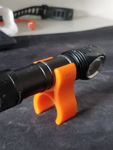 Pát Gắn Ghi Đông Lumonite - Image 1