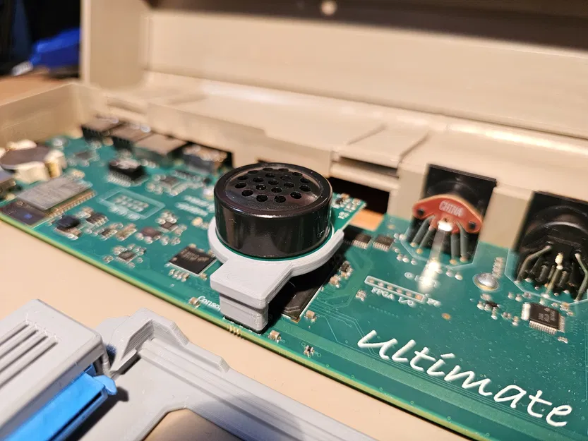 Ultimate 64 - Giá đỡ Loa - Image 1