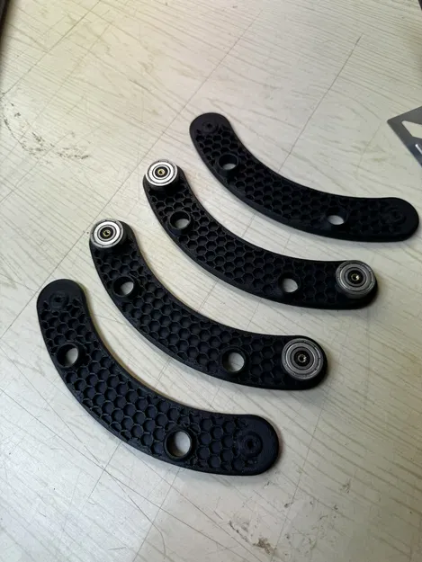 Giá Đỡ Cuộn Filamen Hình Chuối V1 - Image 4