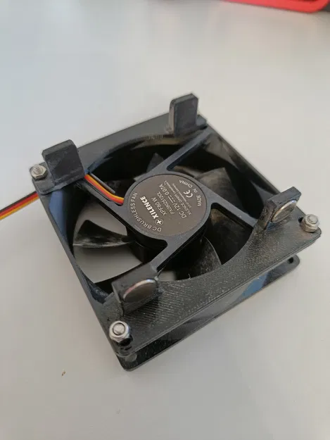 Giá đỡ quạt cho két nước - Image 1