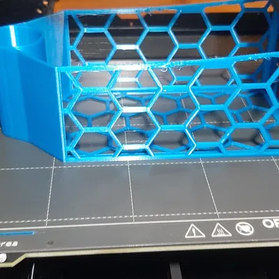 Giá đỡ chai dầu gội