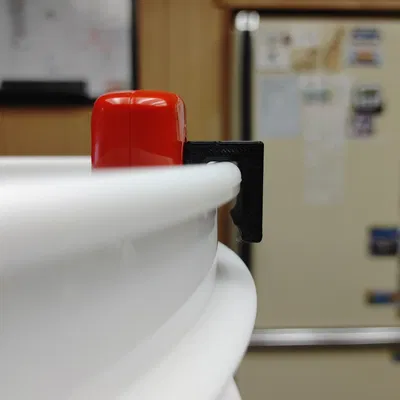 Kẹp Giữ Máy Đo pH Hanna Cho Thùng 5 Gallon