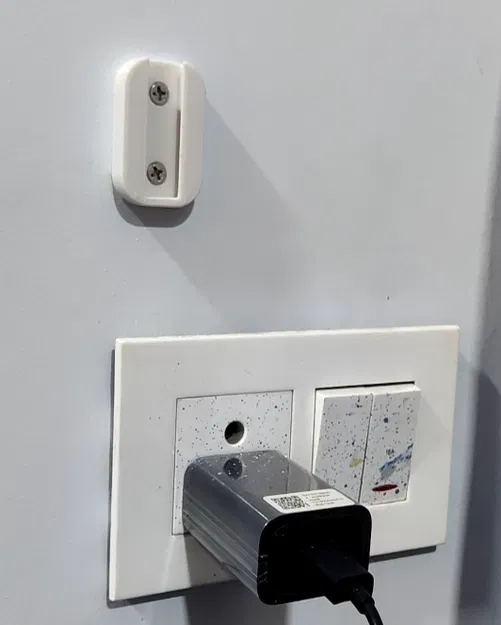 Giá Đỡ Điện Thoại Treo Tường - Image 3