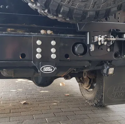 Chặn Hốc Kéo Xe Land Rover