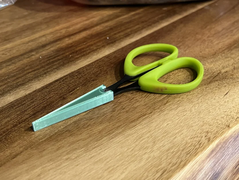 Ốp Lưng Bảo Vệ Kéo Karen Kay Buckley 4" Perfect Scissors - Image 1