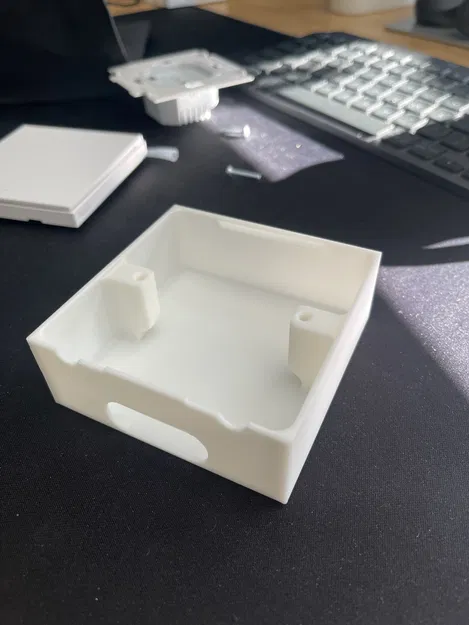 Hộp Treo Tường Cho Công Tắc Đèn Aqara - Image 3