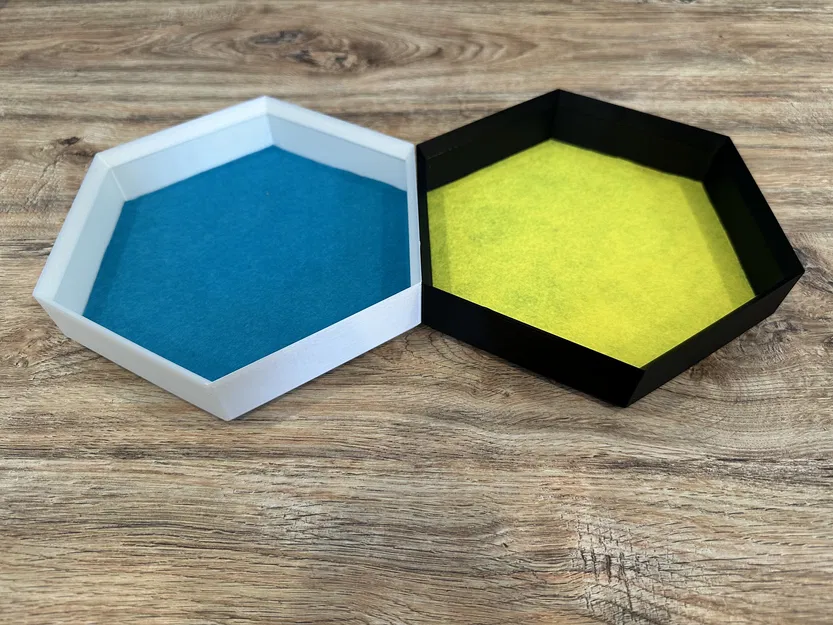 Khay Xúc Xắc Lục Giác Xếp Chồng (có khuôn dán nỉ) - Image 2