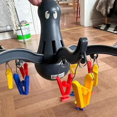 KẸP QUẦN ÁO CHO "IKEA PRESSA"