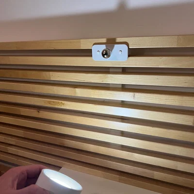 Đế Gắn Đèn LED Cho Đầu Giường Ikea Mandal