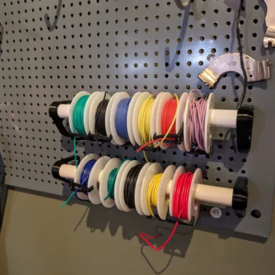 Giá Đỡ Cuộn Cáp Cho Pegboard