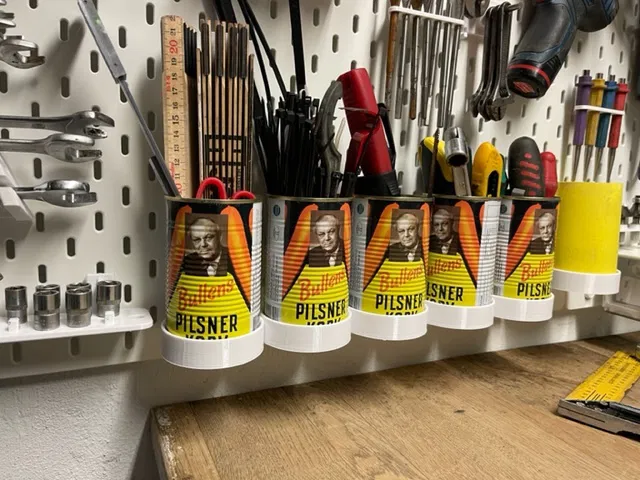 Kệ Đựng Lon "Bullens Korv" Cho Bảng Ghim Skadis - Image 1