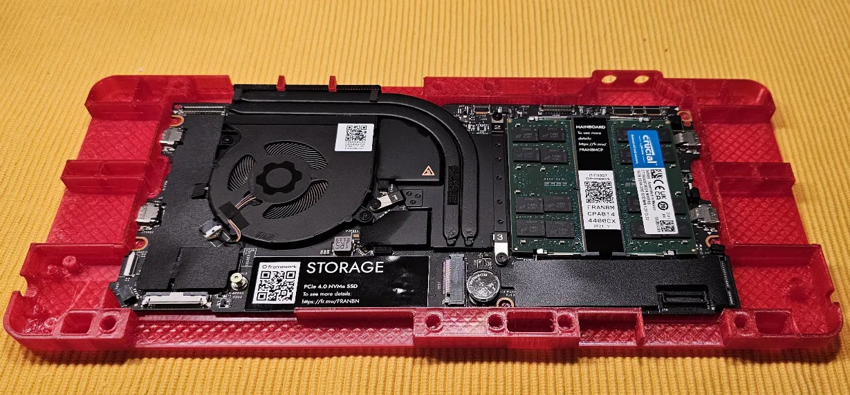 Vỏ case Framework - Mảnh đáy 1 mảnh - Image 1