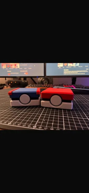 Hộp đựng băng GameBoy Advance hình Pokéball - Image 2