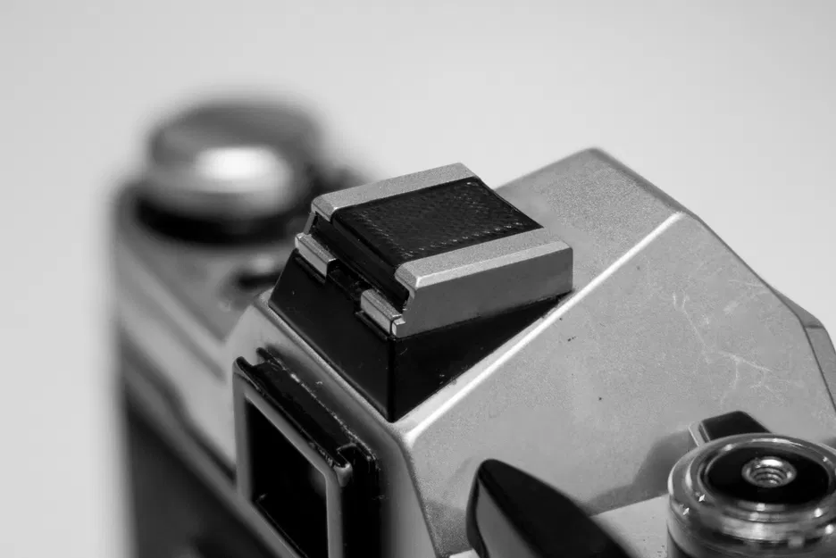 Nắp Chân Máy Ảnh Canon FD - Image 2