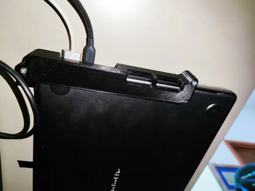 Giá đỡ dưới bàn cho Apple MacBook Pro 16" M1 2021 - Image 1