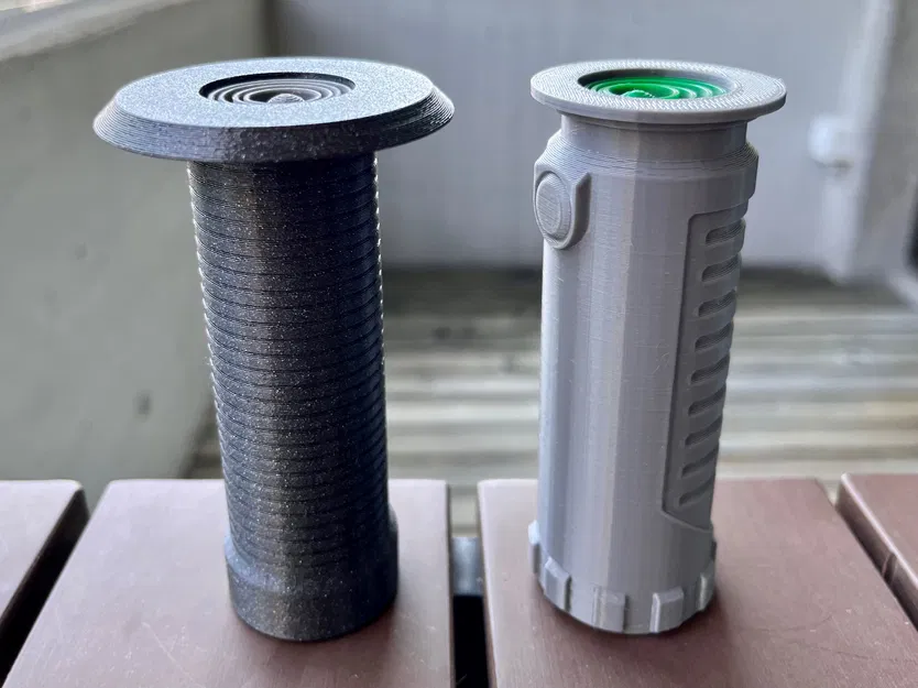 Kiếm Đồ Chơi hoặc Gươm Ánh Sáng (Có thể thu gọn) - Image 1