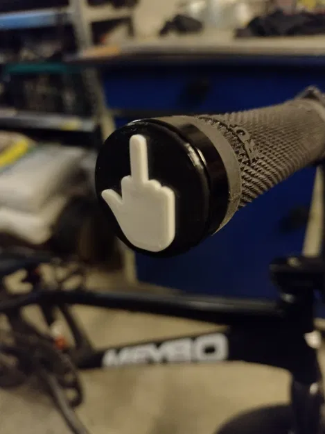 Nắp Ghi Đông Odi Ngón Tay Giữa - Image 1