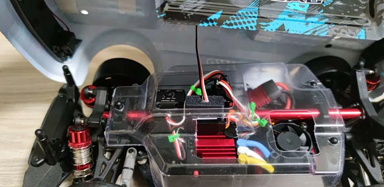 Vỏ Đầu Nối Nam Châm Đèn Xe RC - Image 5