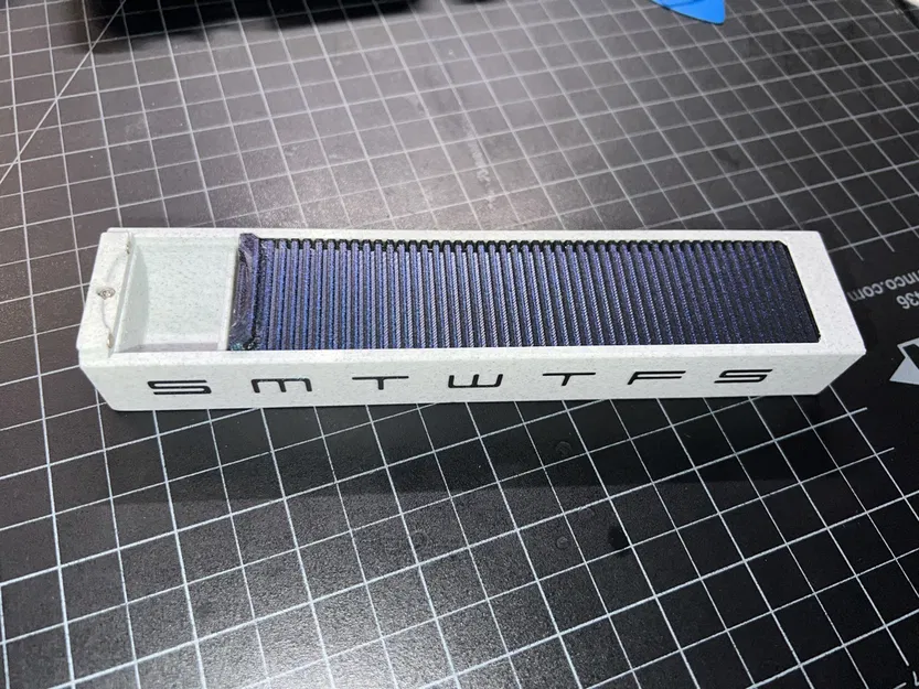 Hộp Đựng Thuốc Cỡ Trung Phiên Bản - Image 2