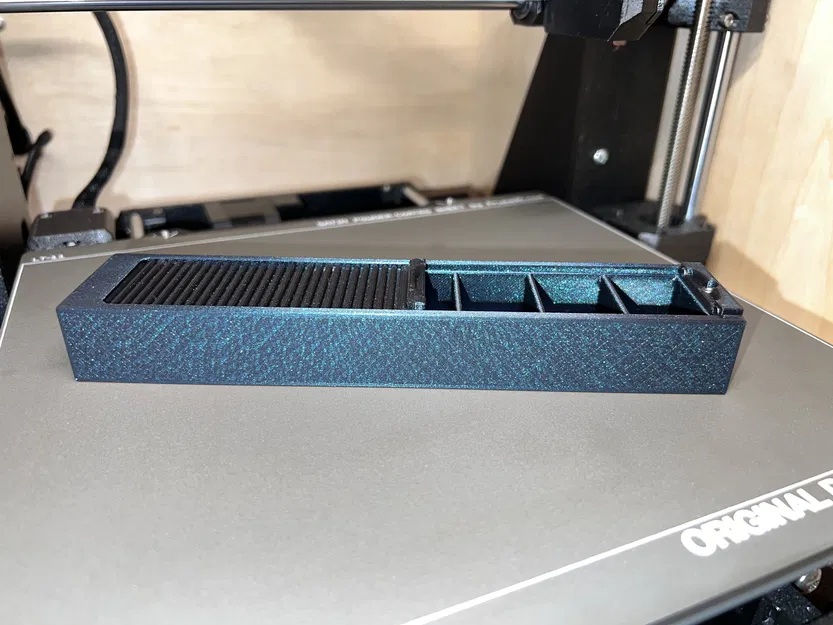 Hộp Đựng Thuốc Cỡ Trung Phiên Bản - Image 6