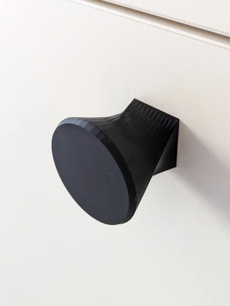 Nút Vặn Tủ Xoắn - M4 Có Lỗ Chờ Cho Ê-cu - Image 2