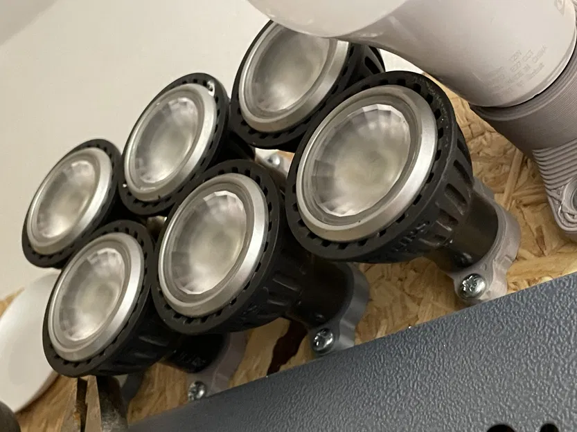 Giá Đỡ Bóng Đèn GU10 Tối Giản - Image 1