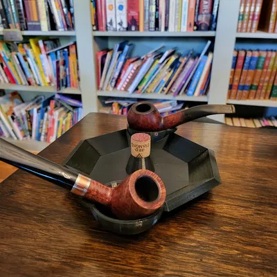 Gạt Tàn Tẩu Thuốc Có Nút Bần Ở Giữa