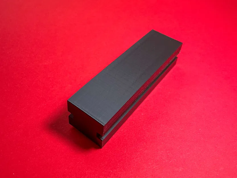 Nón Chụp An Toàn Cho Cuộn Dây Sàn Ẩn - Image 1