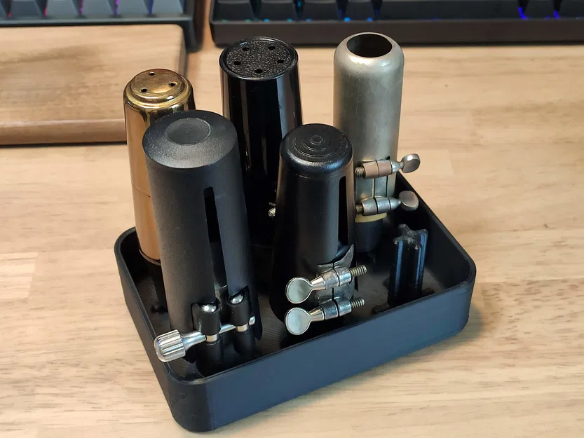 Giá Đỡ Ống Ngậm Saxophone (Chứa 6 Cái) - Image 1