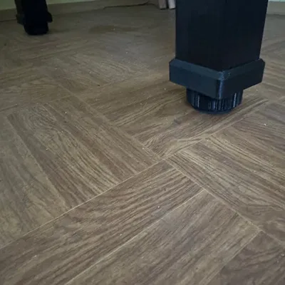 Chân đế điều chỉnh được cho tủ IKEA Lack