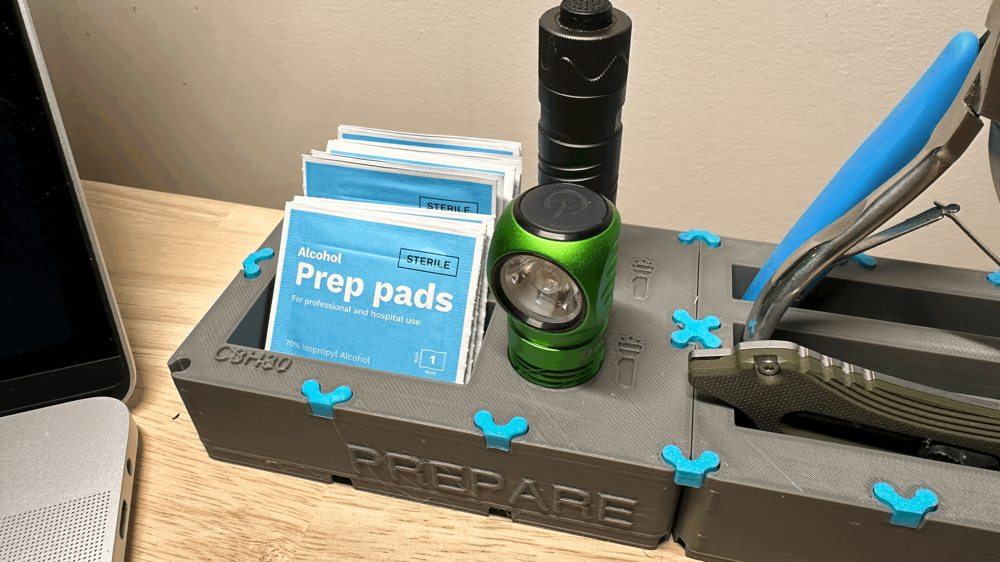 Module MMSS 2x3 - Khay Đựng Cồn & Đèn Pin - Thumbnail 1