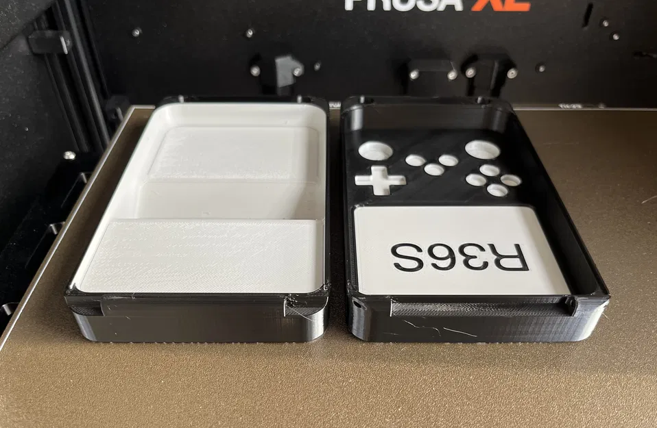 Vỏ Cứng Tay Cầm Chơi Game Retro R36S (Bản Remix Đa Sắc) - Image 3