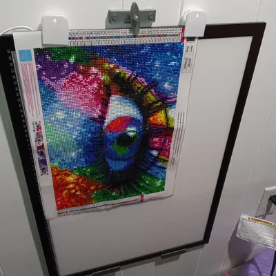 Giá treo tường cho Bảng vẽ Kim cương Art