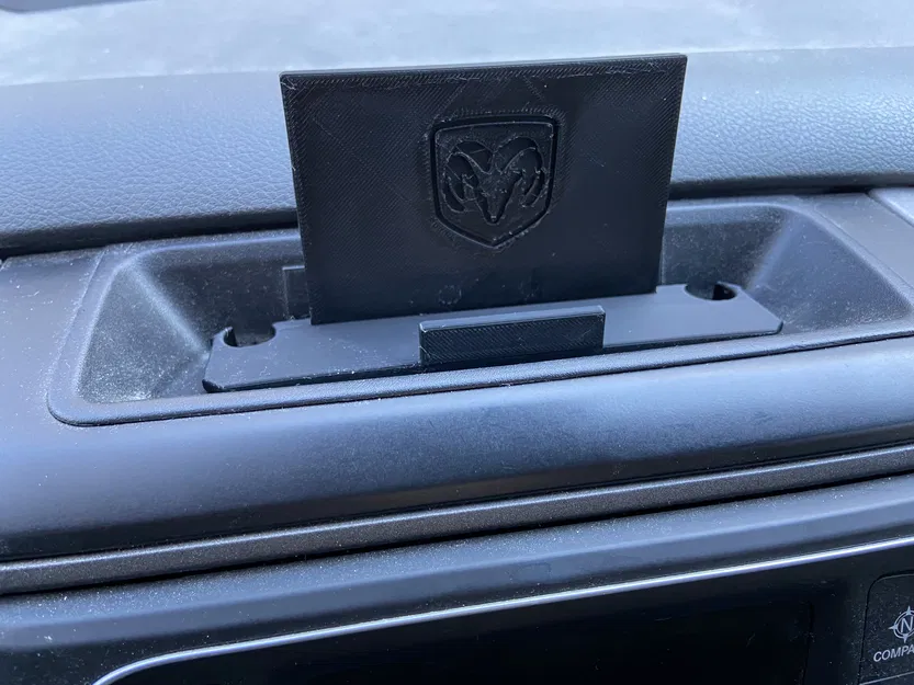 Giá Đỡ Điện Thoại Trên Taplo Xe Ram 1500 - Image 3