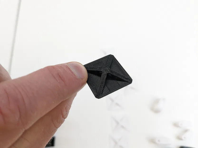 Bộ Quản Lý Dây Cáp - Có File Fusion360 (móc zip, kẹp cáp, v.v.) - Image 4