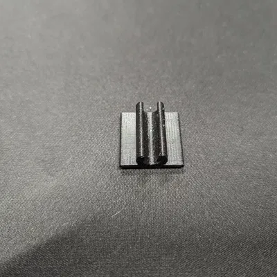 Kẹp Giữ Dây Cáp Treo Tường