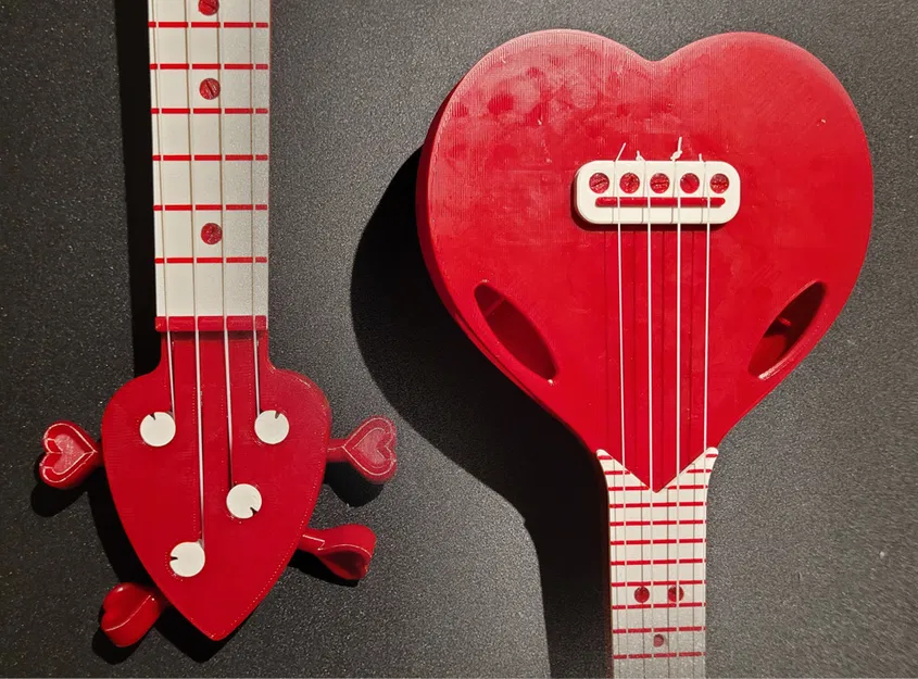 Ukulele hình trái tim - in 3D hoàn chỉnh - Image 1
