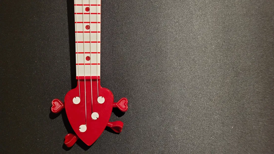 Ukulele hình trái tim - in 3D hoàn chỉnh - Image 5