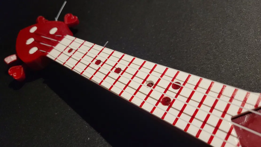 Ukulele hình trái tim - in 3D hoàn chỉnh - Image 7