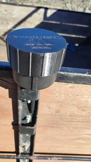 Nắp Bình Dầu Thủy Lực Massey Ferguson - Image 3