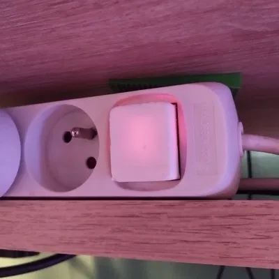 Nắp Chụp Ổ Cắm Đa Năng