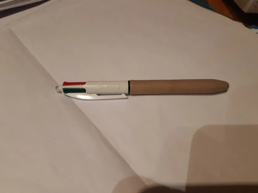 Nắp Bút Bic 4 Màu - Image 1