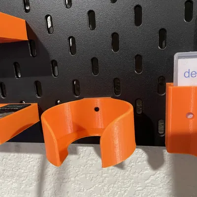 Giá đỡ bia Ikea Skadis có hệ thống T-Nut