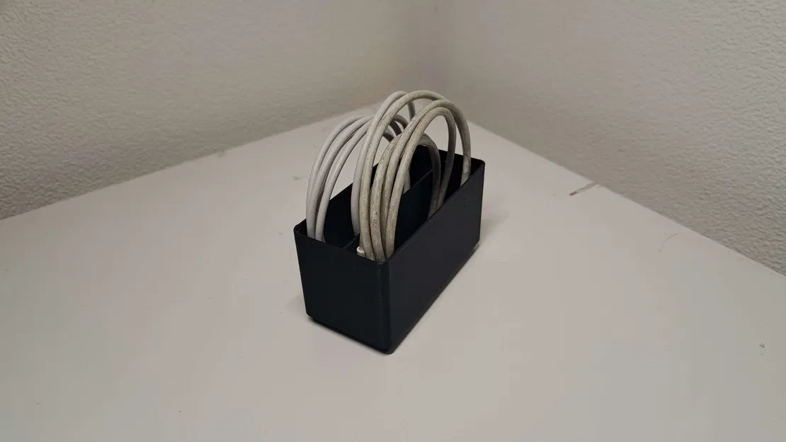 Gridfinity: chỗ giữ 2 sợi cáp - Image 1