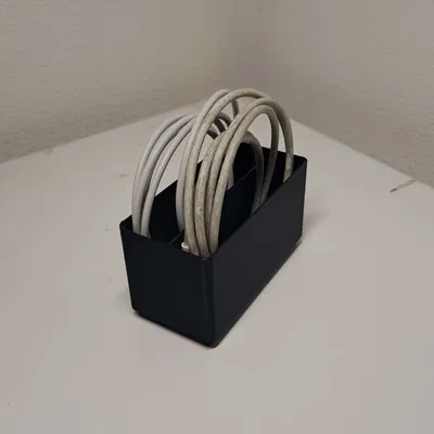 Gridfinity: chỗ giữ 2 sợi cáp