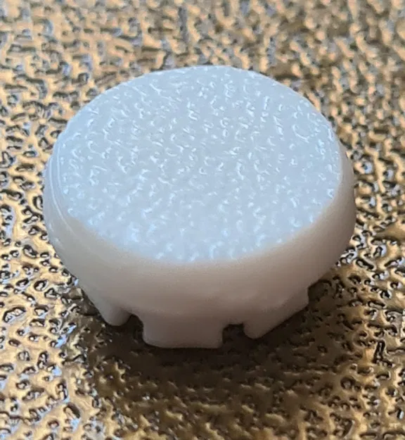 Nút bịt lỗ lắp cửa cuốn (Záslepka na montážny otvor rolety) - Image 1