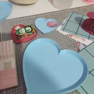 Khuôn Trái Tim Cho Scrapbooking