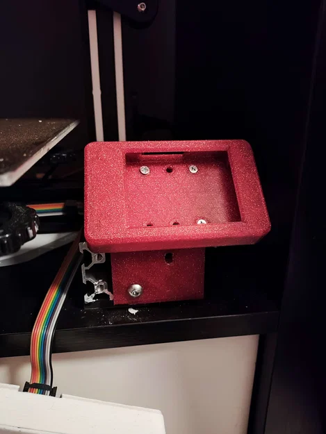 Giá đỡ màn hình Ender 3/Pro màu vàng giá rẻ - Image 1
